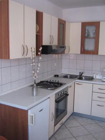 Apartmani Petra Pakostane Exterior photo